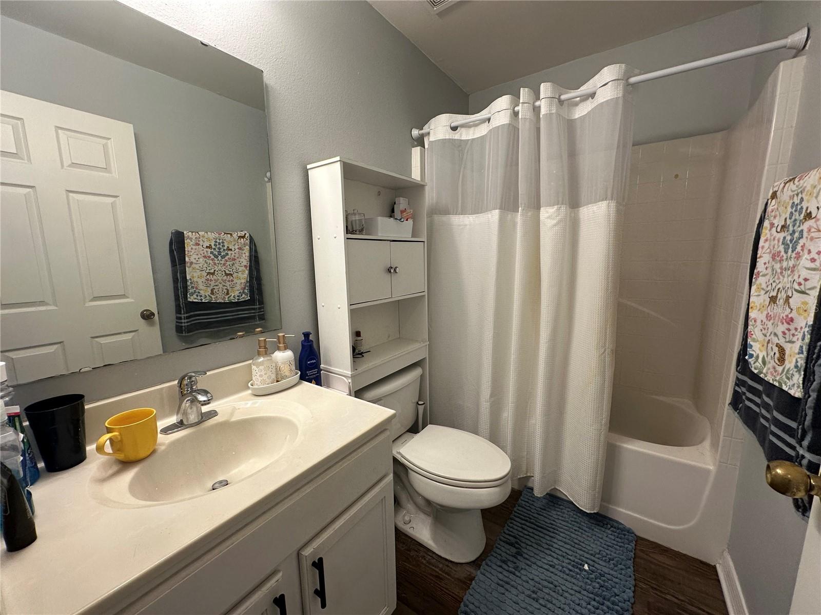 Image 26 of 39 For 102 Wheatfield Circle