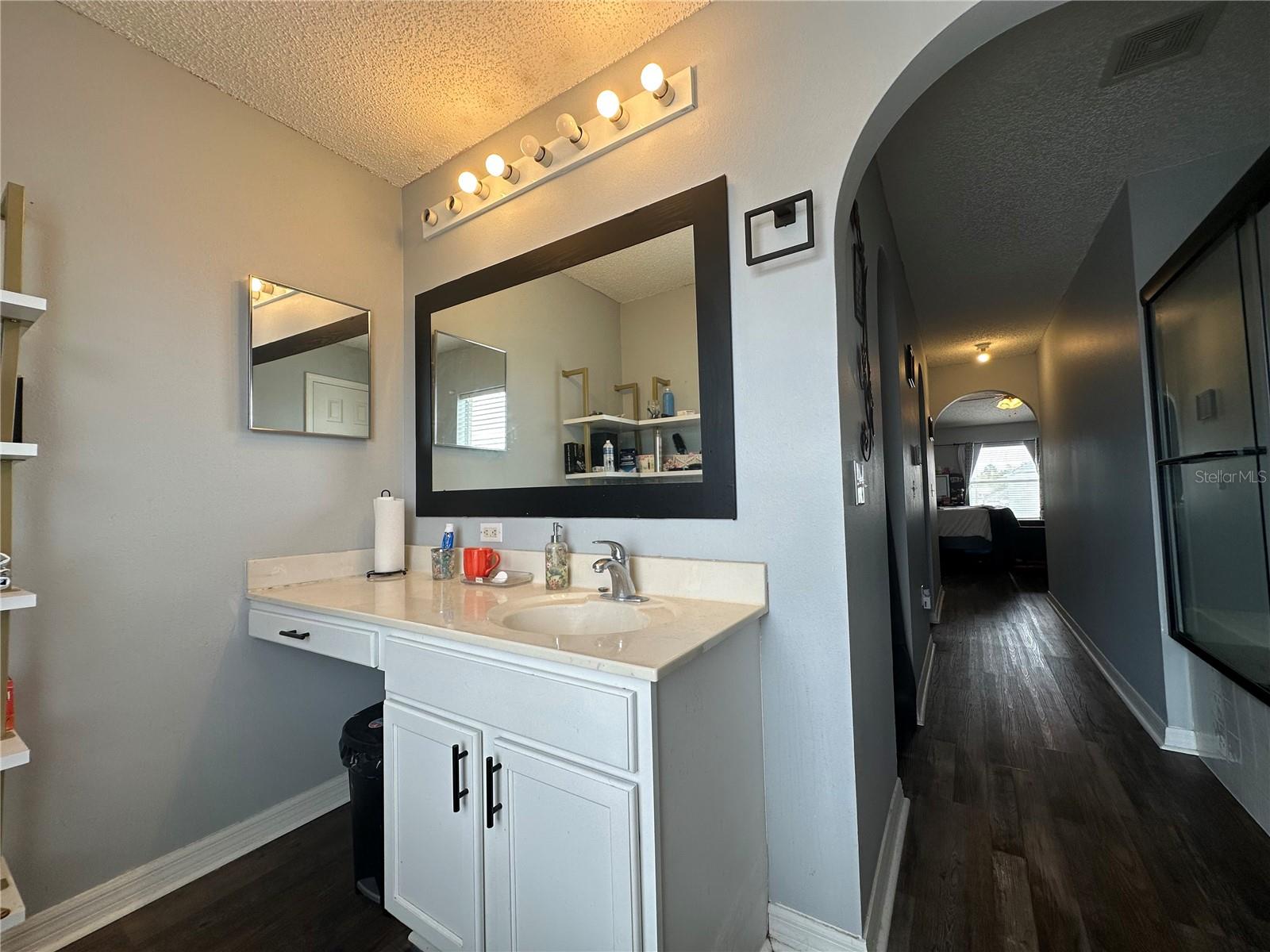 Image 28 of 39 For 102 Wheatfield Circle