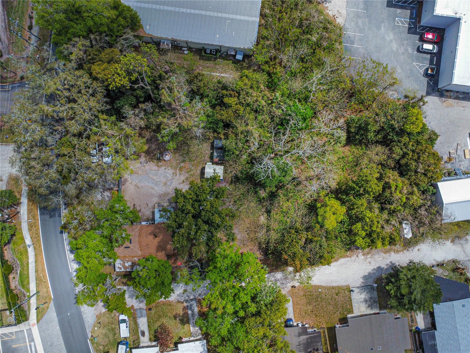 Image 4 of 28 For 82 Concord Drive