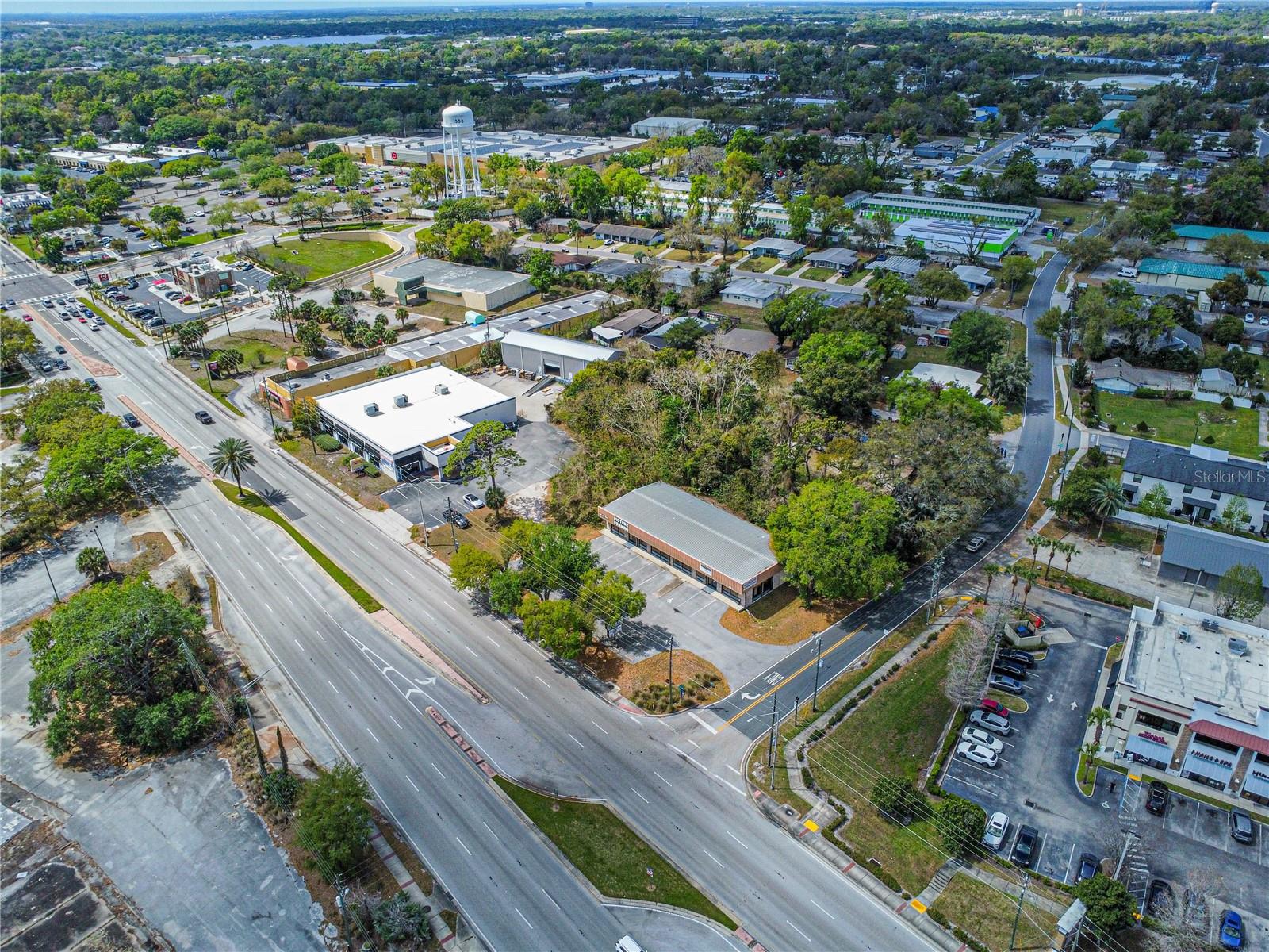 Image 7 of 28 For 82 Concord Drive