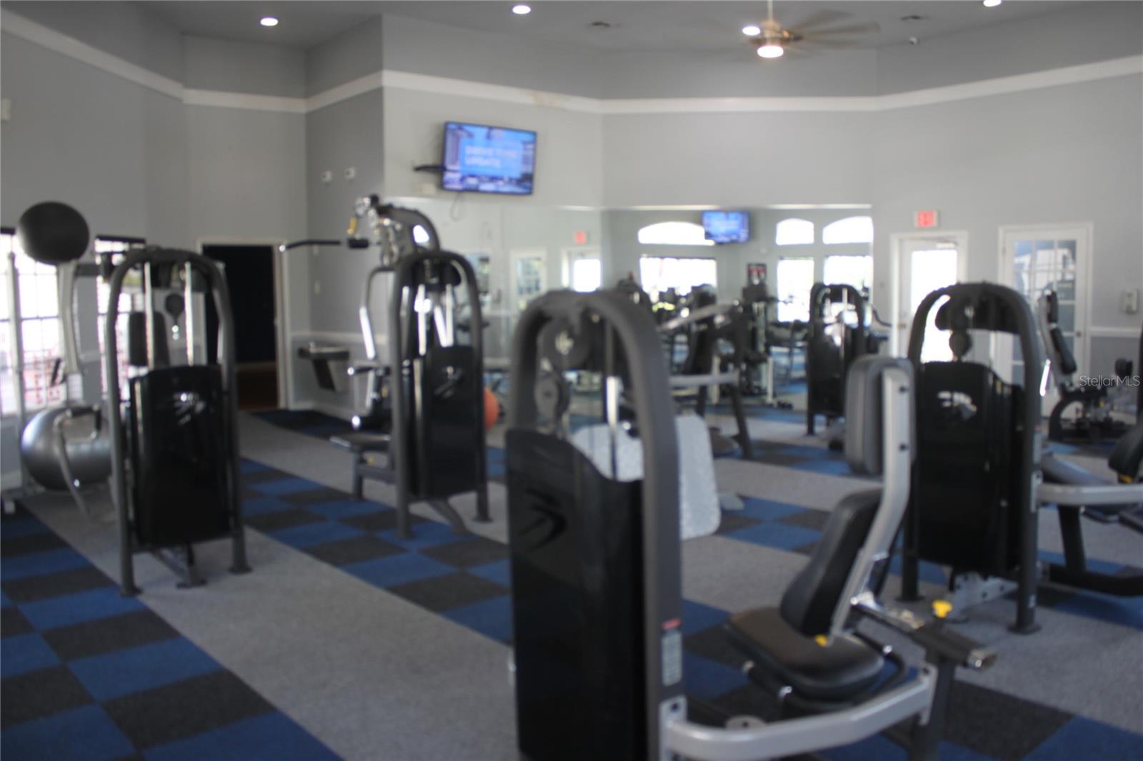 Image 18 of 25 For 13929 Fairway Island Drive 834