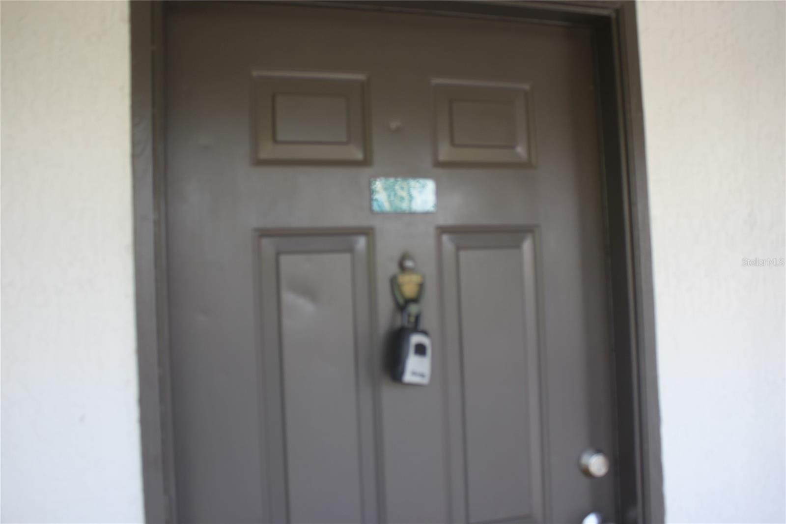 Image 2 of 25 For 13929 Fairway Island Drive 834