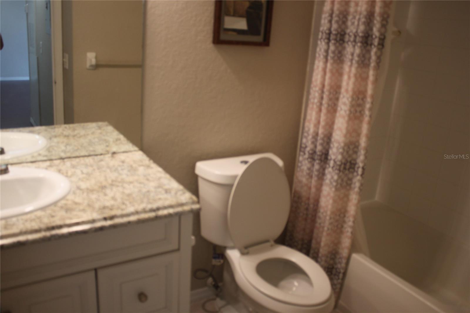 Image 5 of 25 For 13929 Fairway Island Drive 834