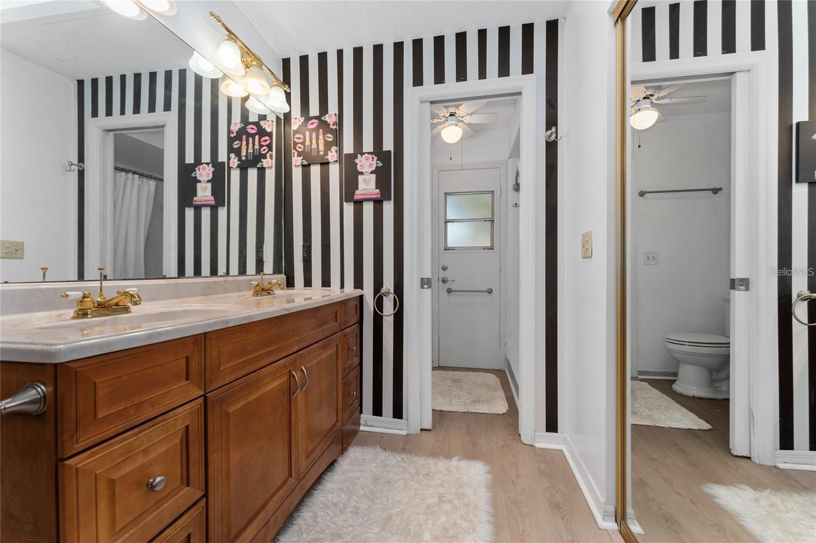 Image 15 of 21 For 5053 Maui Circle 14