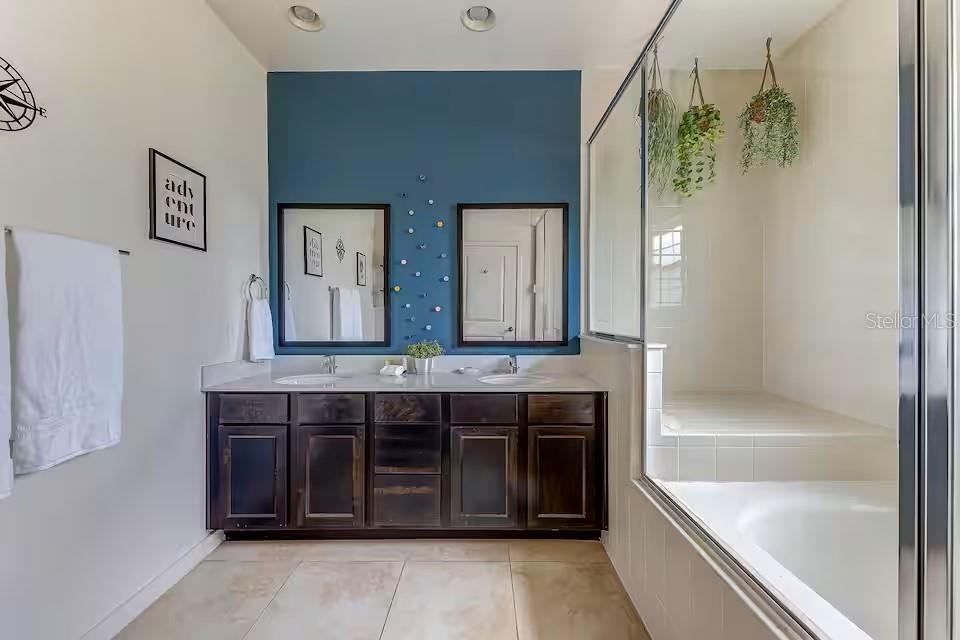 Image 14 of 46 For 2662 Roadster Lane