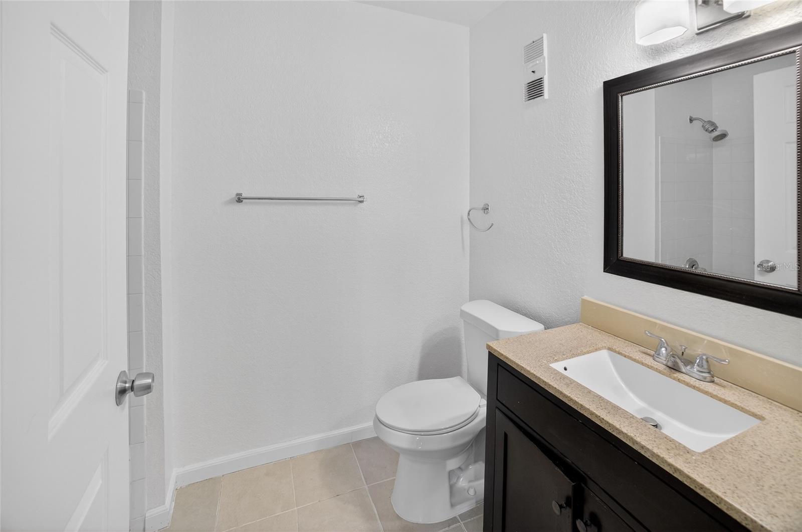 Image 17 of 38 For 13003 Plantation Park Circle 1323