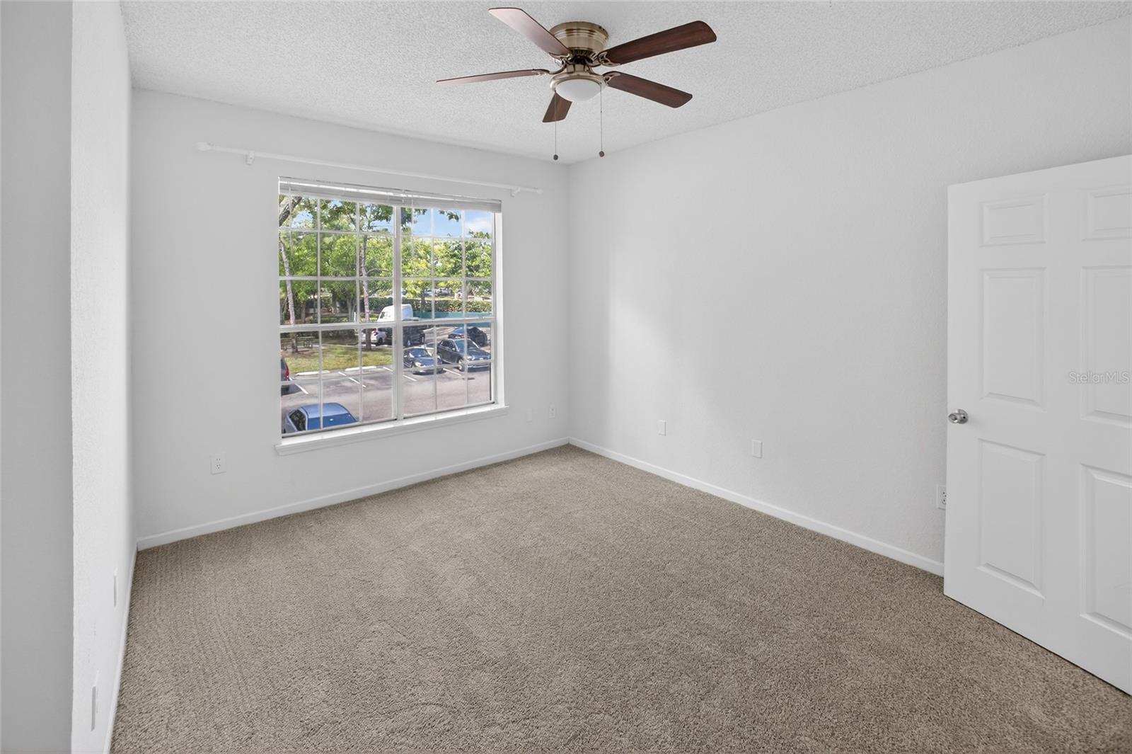 Image 19 of 38 For 13003 Plantation Park Circle 1323