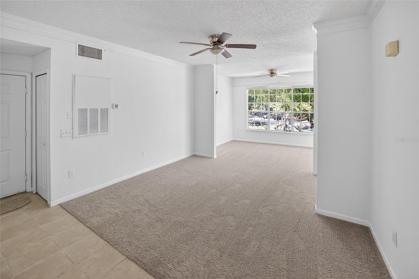 Image 9 of 38 For 13003 Plantation Park Circle 1323