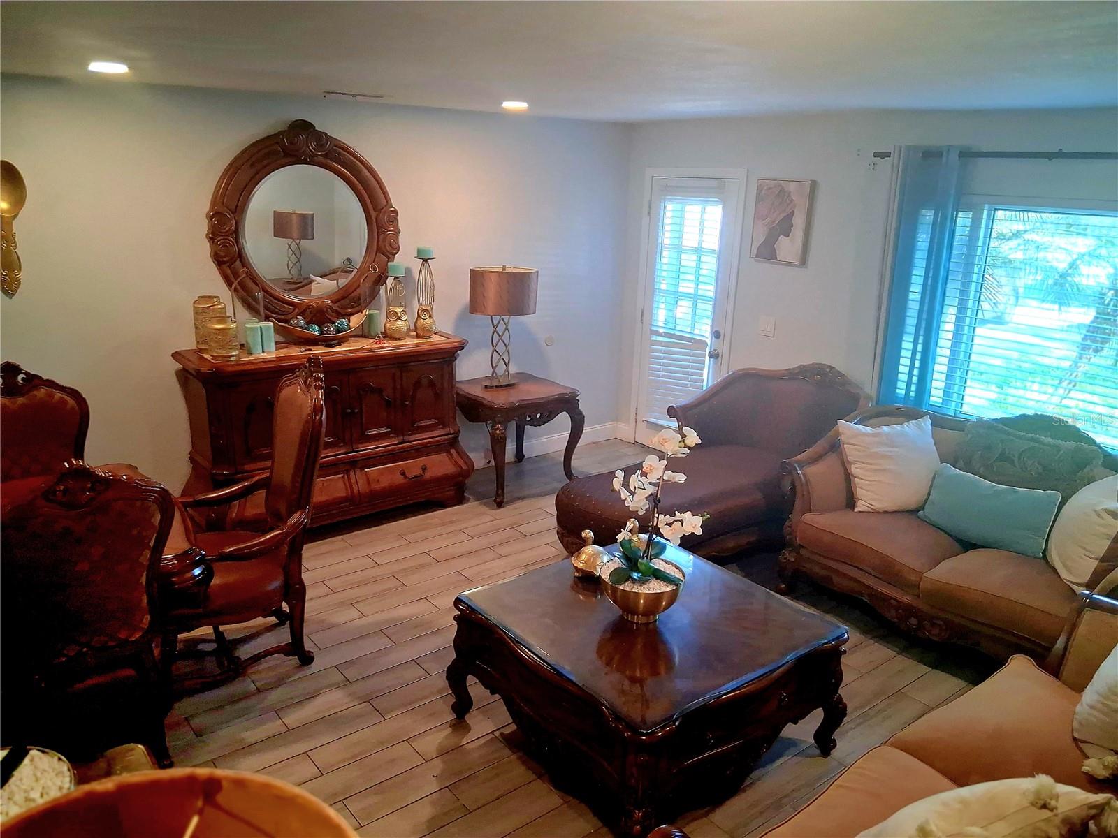 Image 4 of 10 For 1722 Bonneville Drive