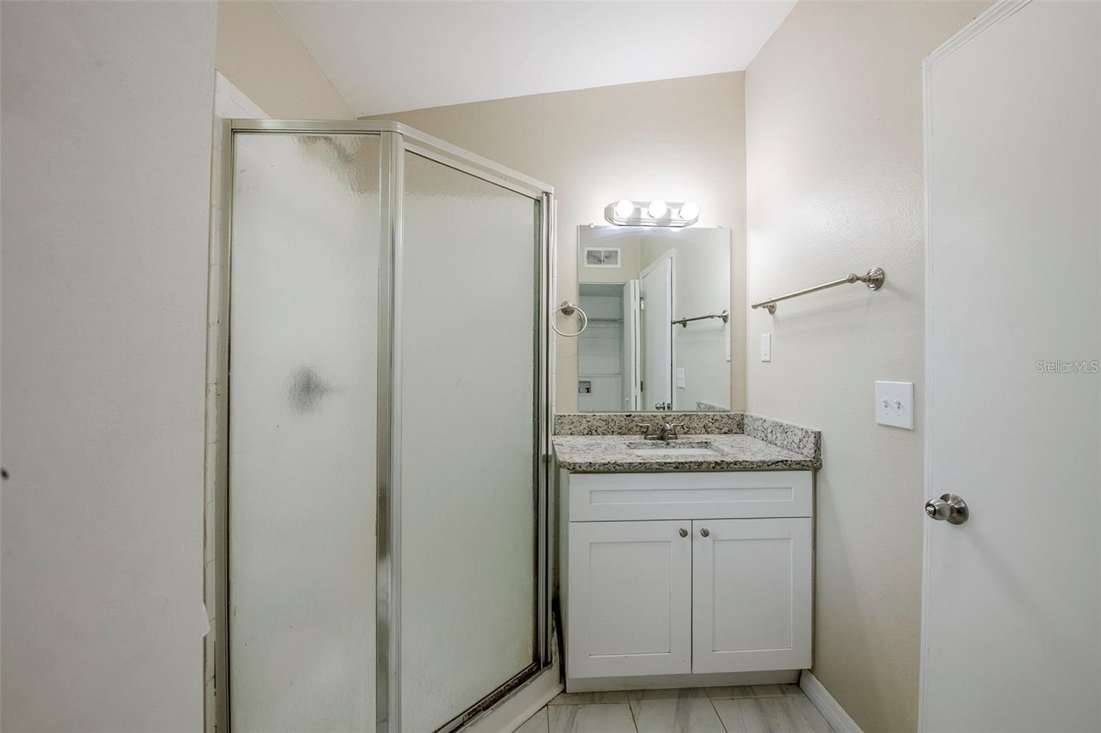 Image 13 of 21 For 5214 Montague Place