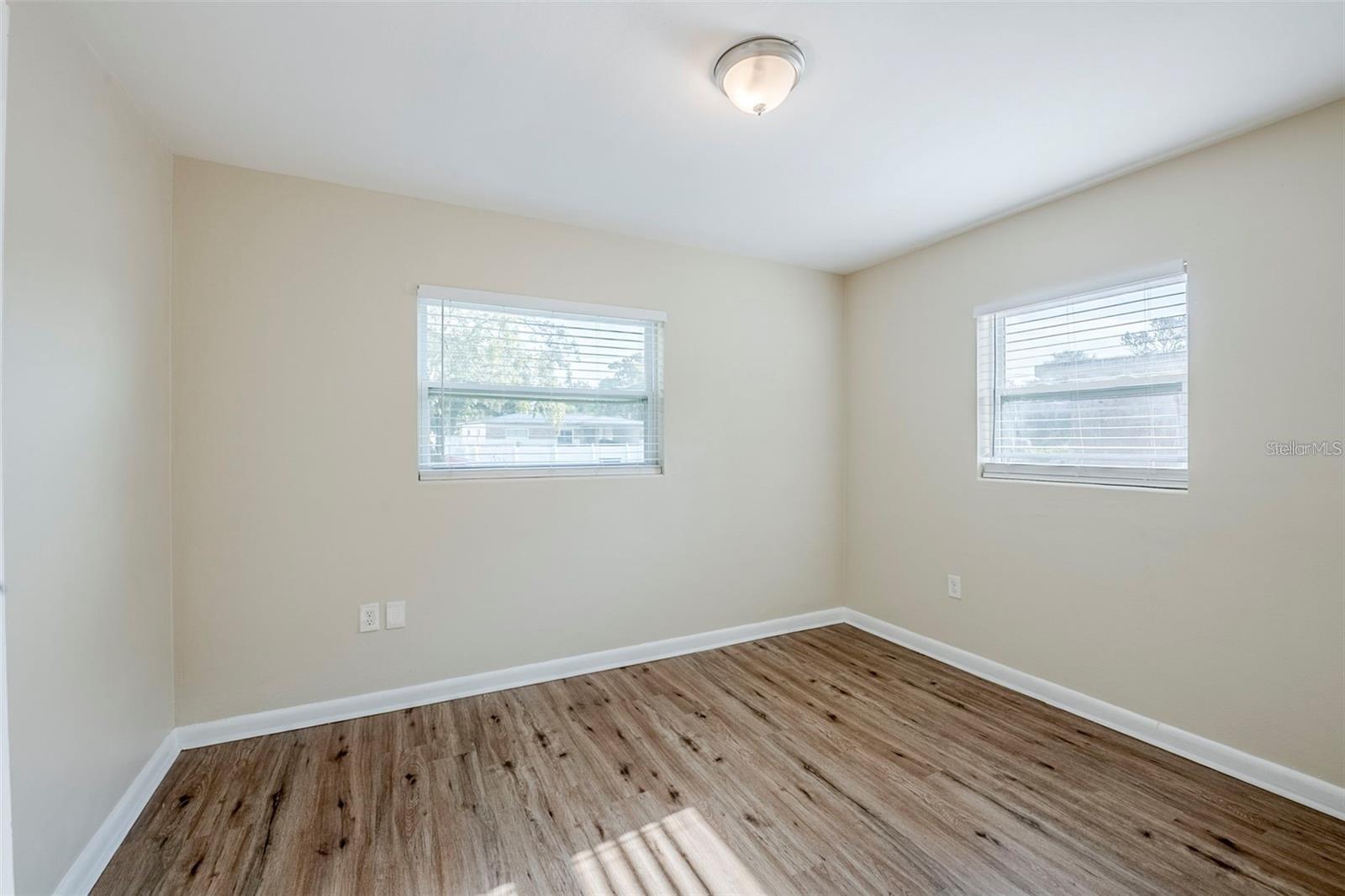 Image 19 of 21 For 5214 Montague Place