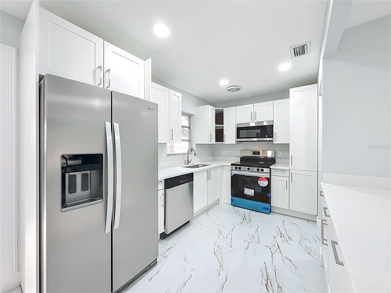 Image 17 of 52 For 5399 Paladin Way