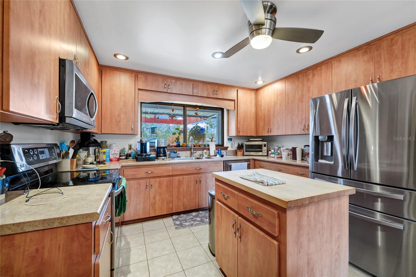 Image 15 of 47 For 3939 Rose Petal Lane