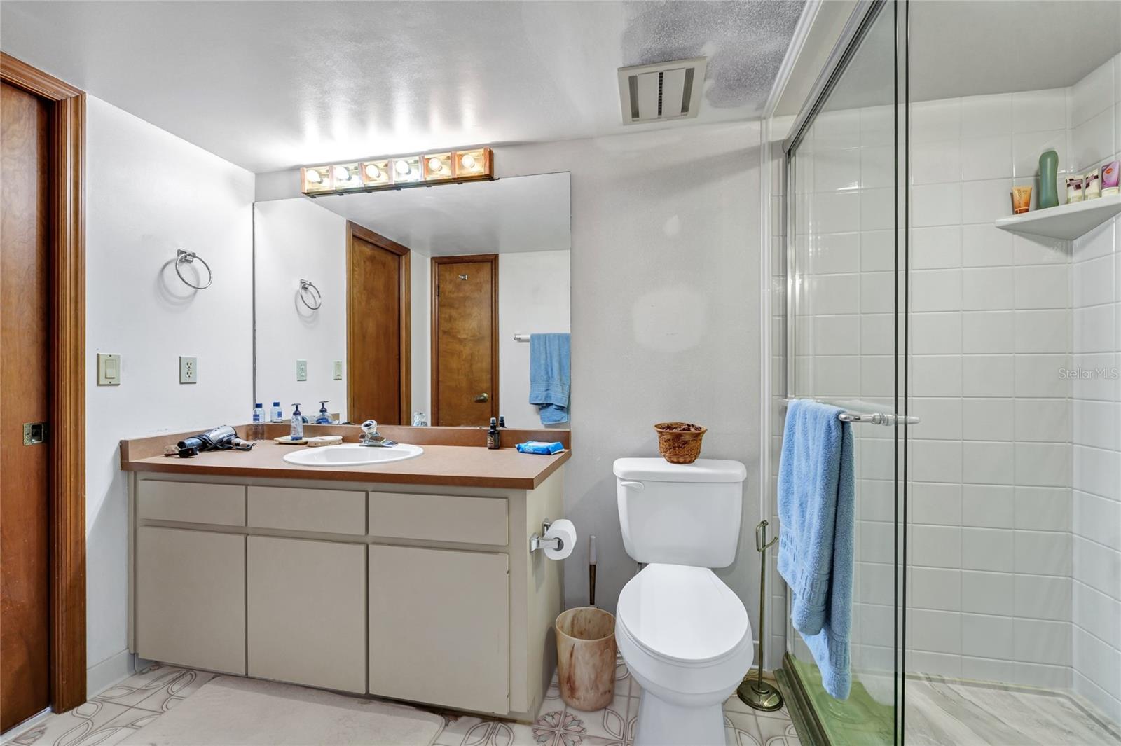 Image 30 of 47 For 3939 Rose Petal Lane