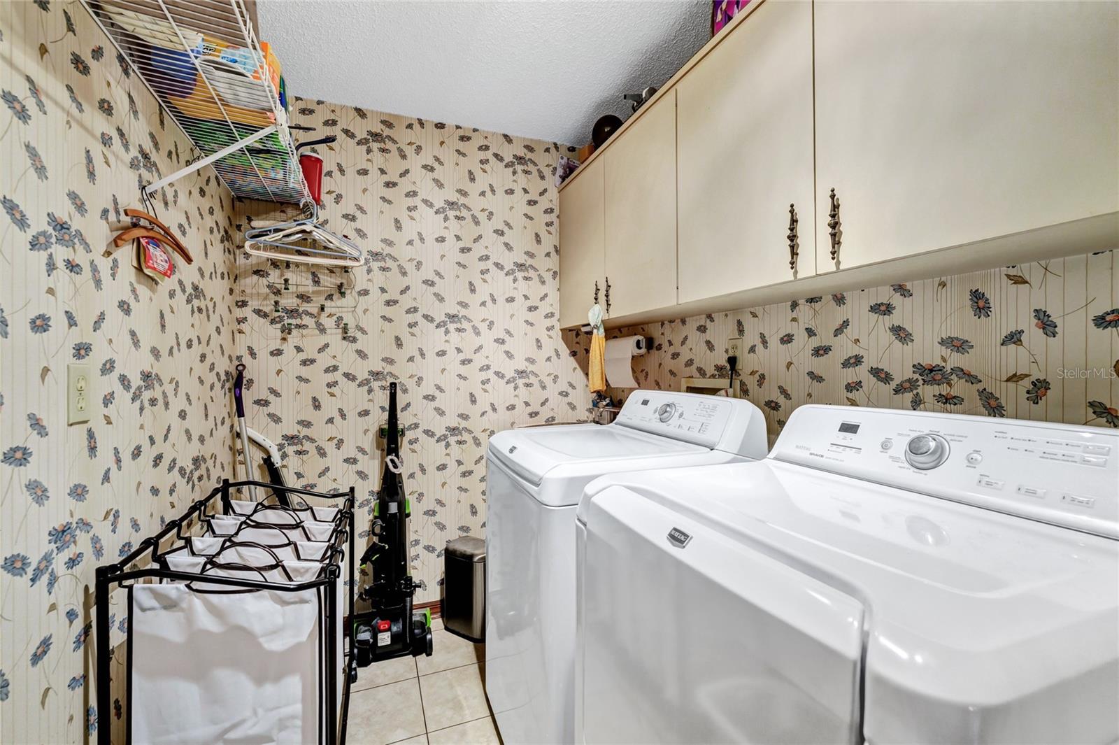 Image 38 of 47 For 3939 Rose Petal Lane