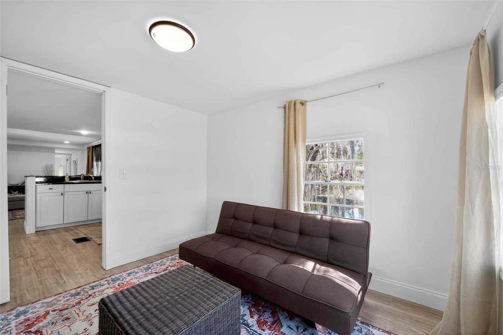 Image 11 of 33 For 2944 Palm Circle