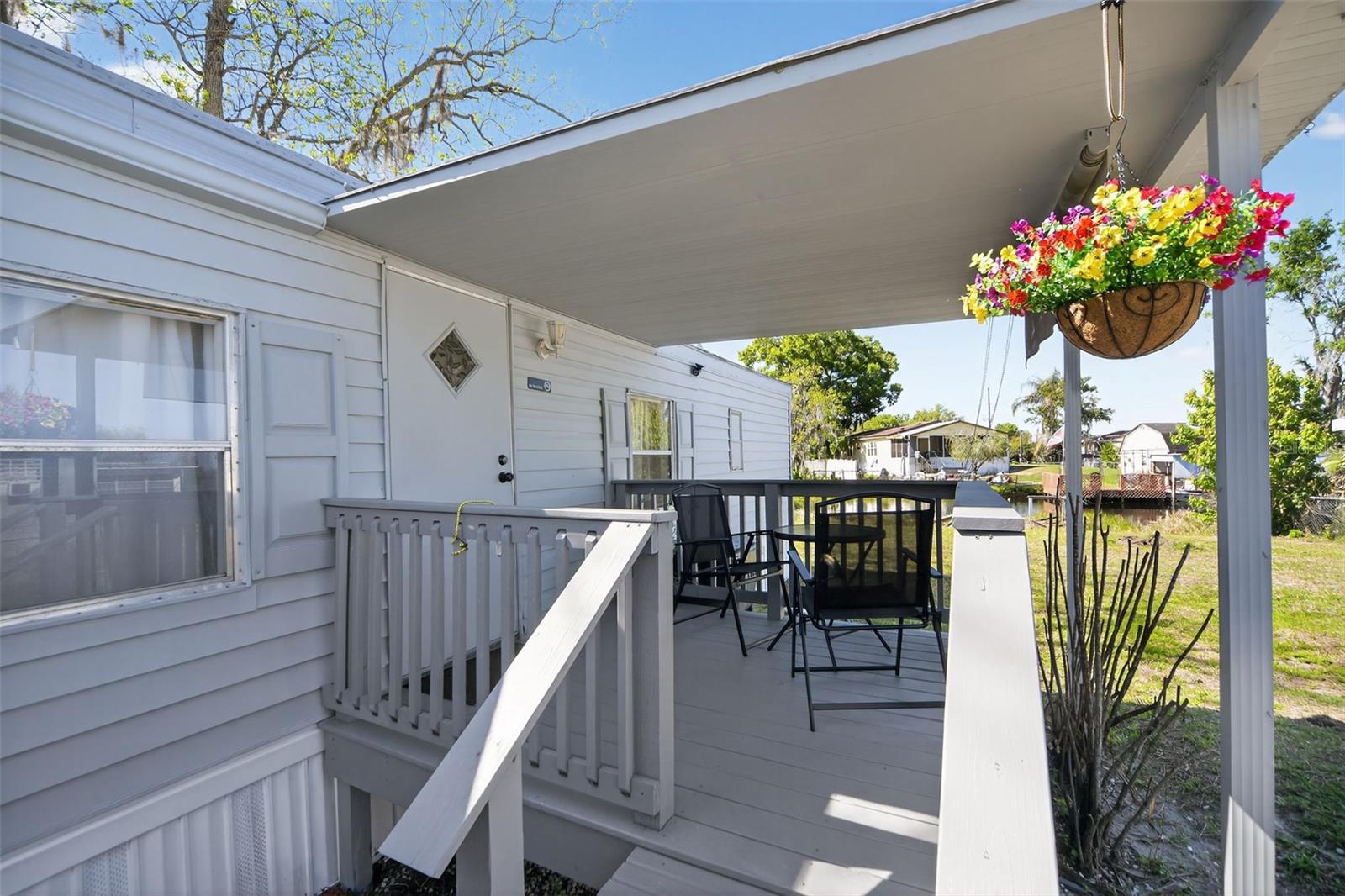 Image 2 of 33 For 2944 Palm Circle