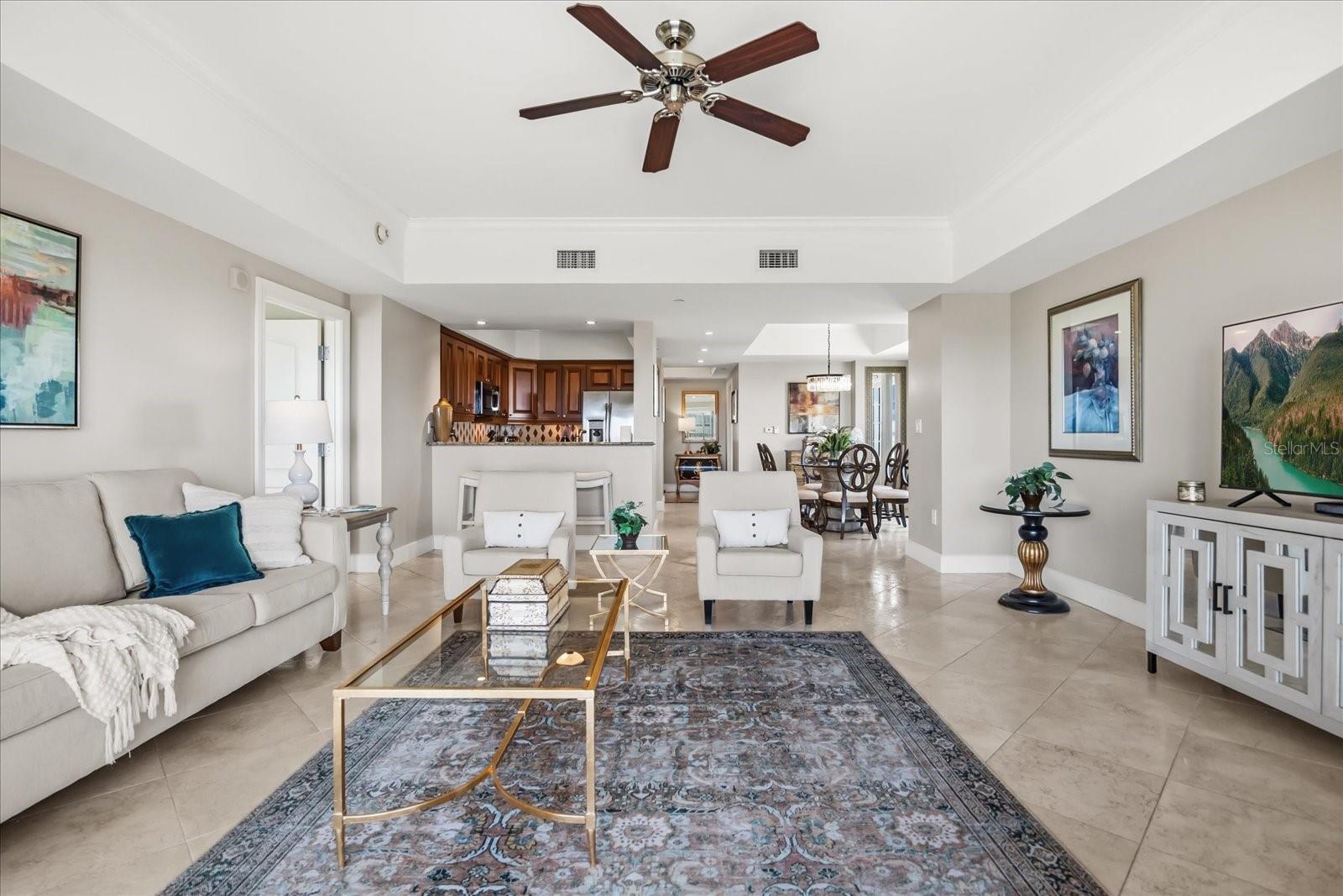 Image 19 of 52 For 7593 Gathering Drive 702