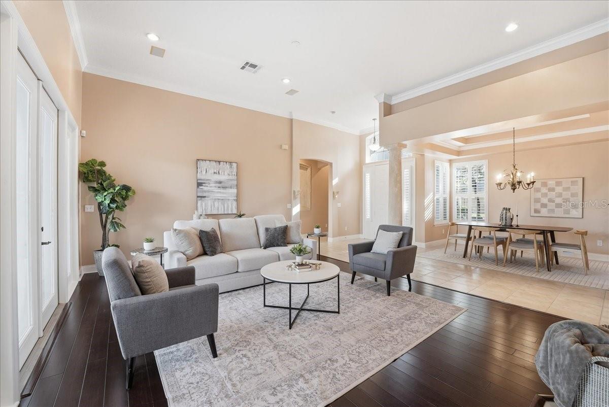 Image 15 of 39 For 10926 Woodchase Circle