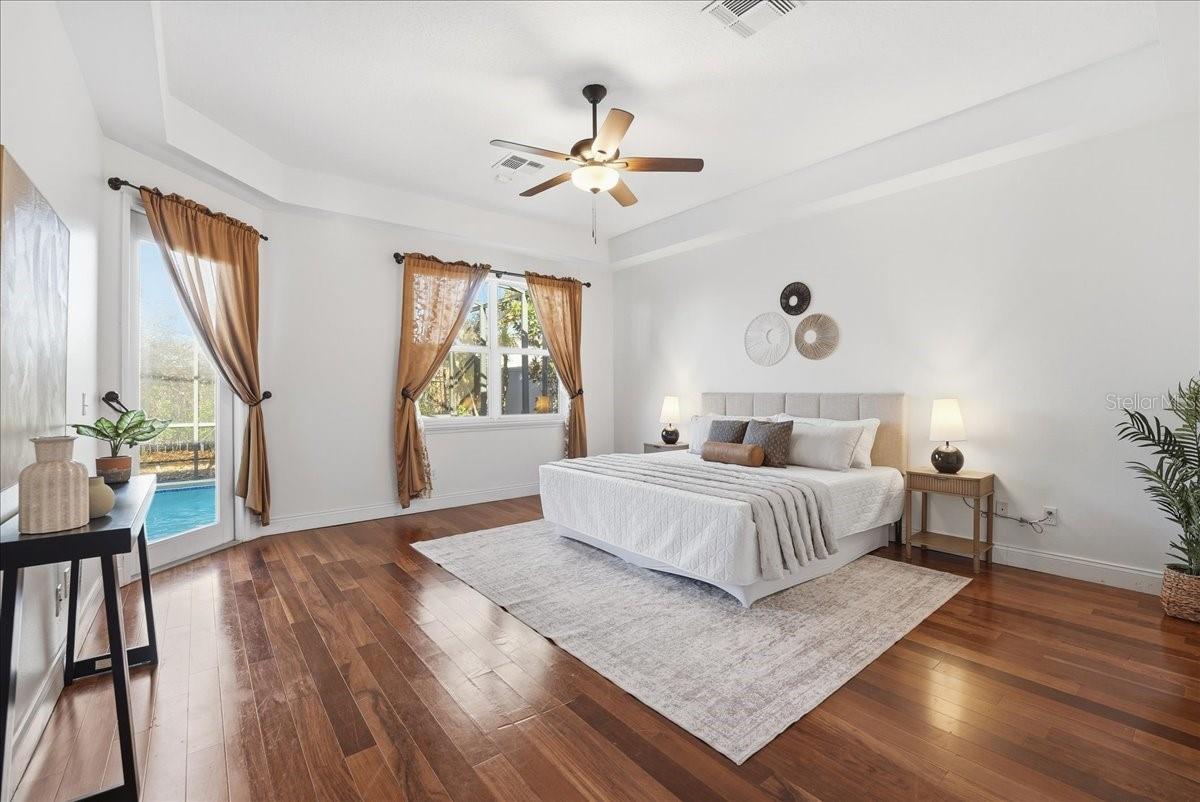 Image 4 of 39 For 10926 Woodchase Circle