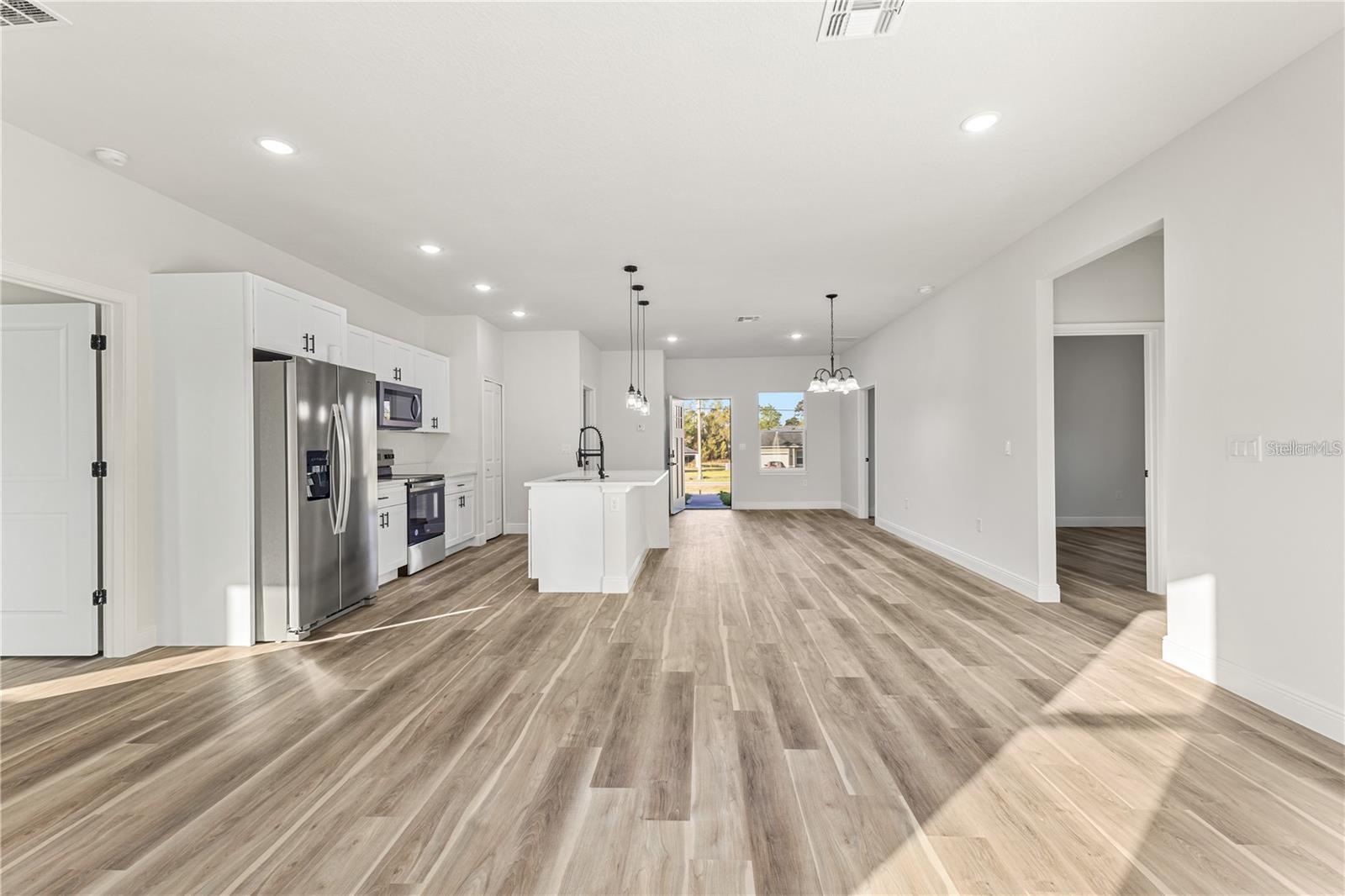 Image 12 of 44 For 265 Marion Oaks Manor