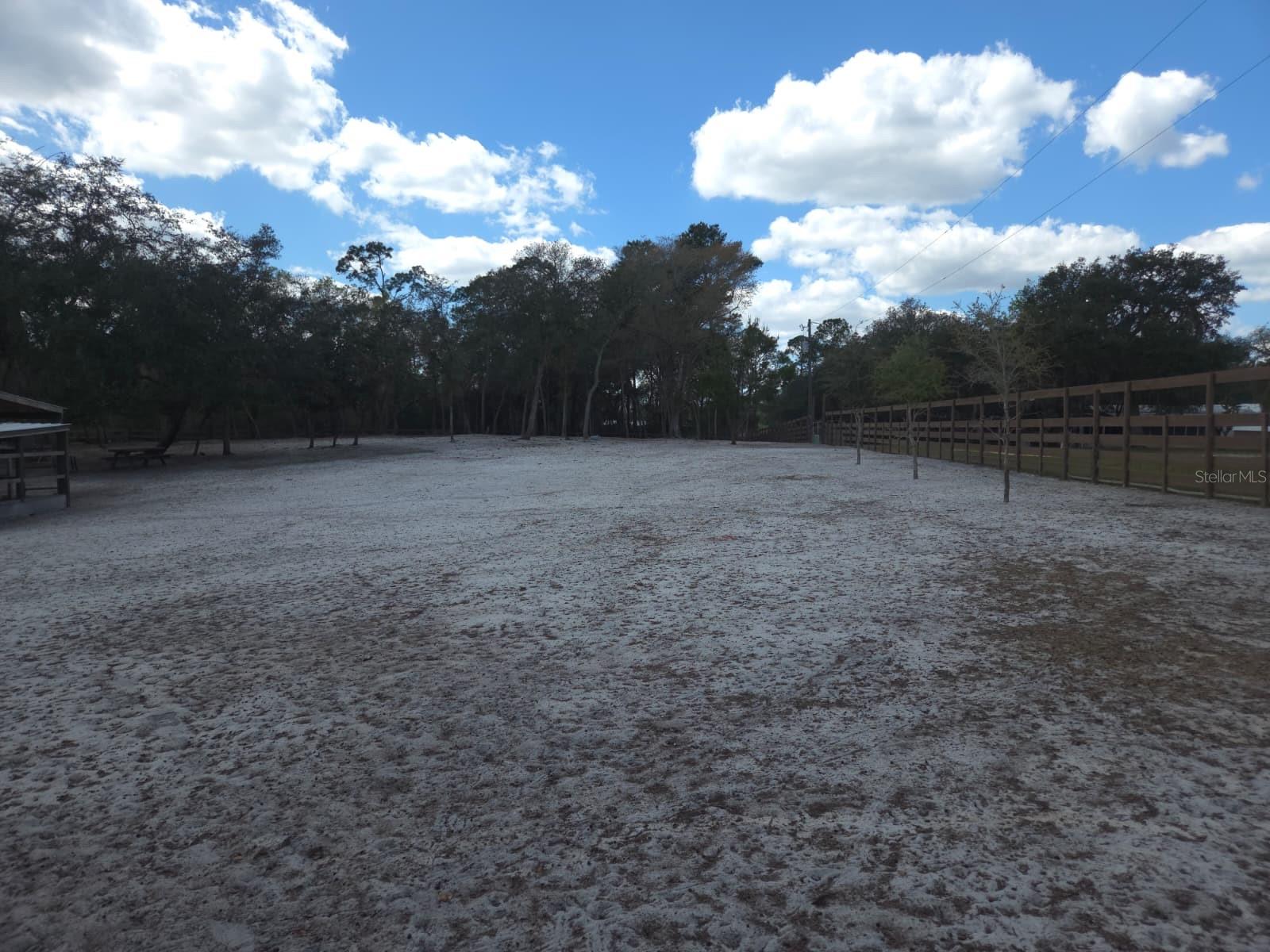 Image 27 of 30 For  3rd Avenue 