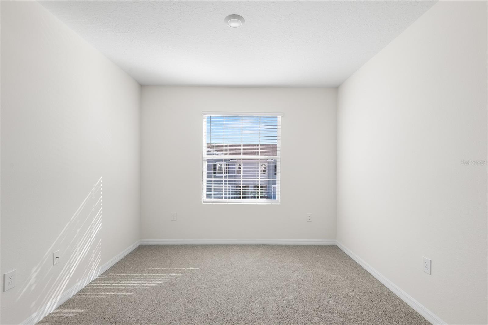 Image 10 of 12 For 33093 Major Oak Drive