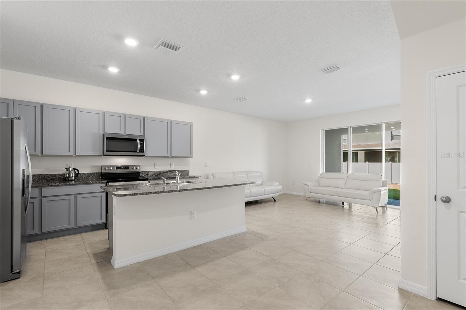 Image 2 of 12 For 33093 Major Oak Drive