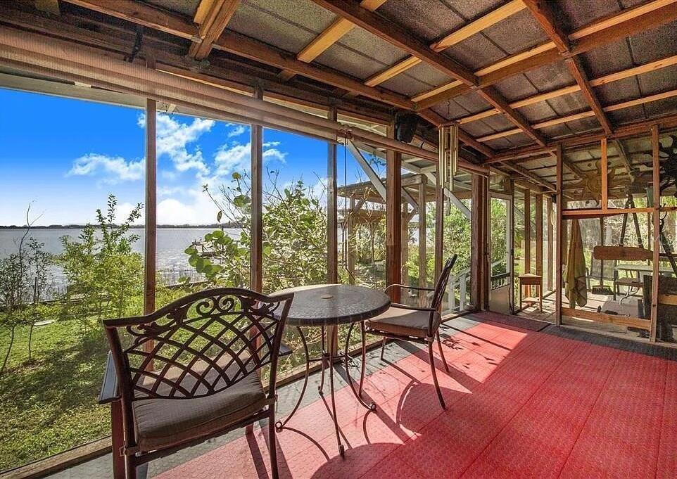 Image 5 of 12 For 2360 Lakeview Drive