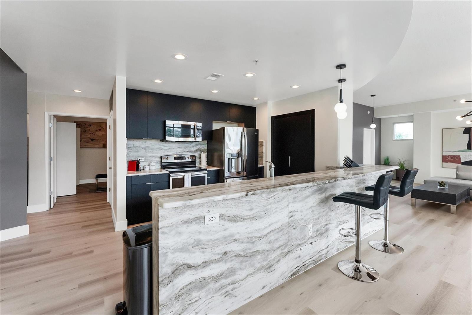 Image 13 of 52 For 525 Jackson Street 302