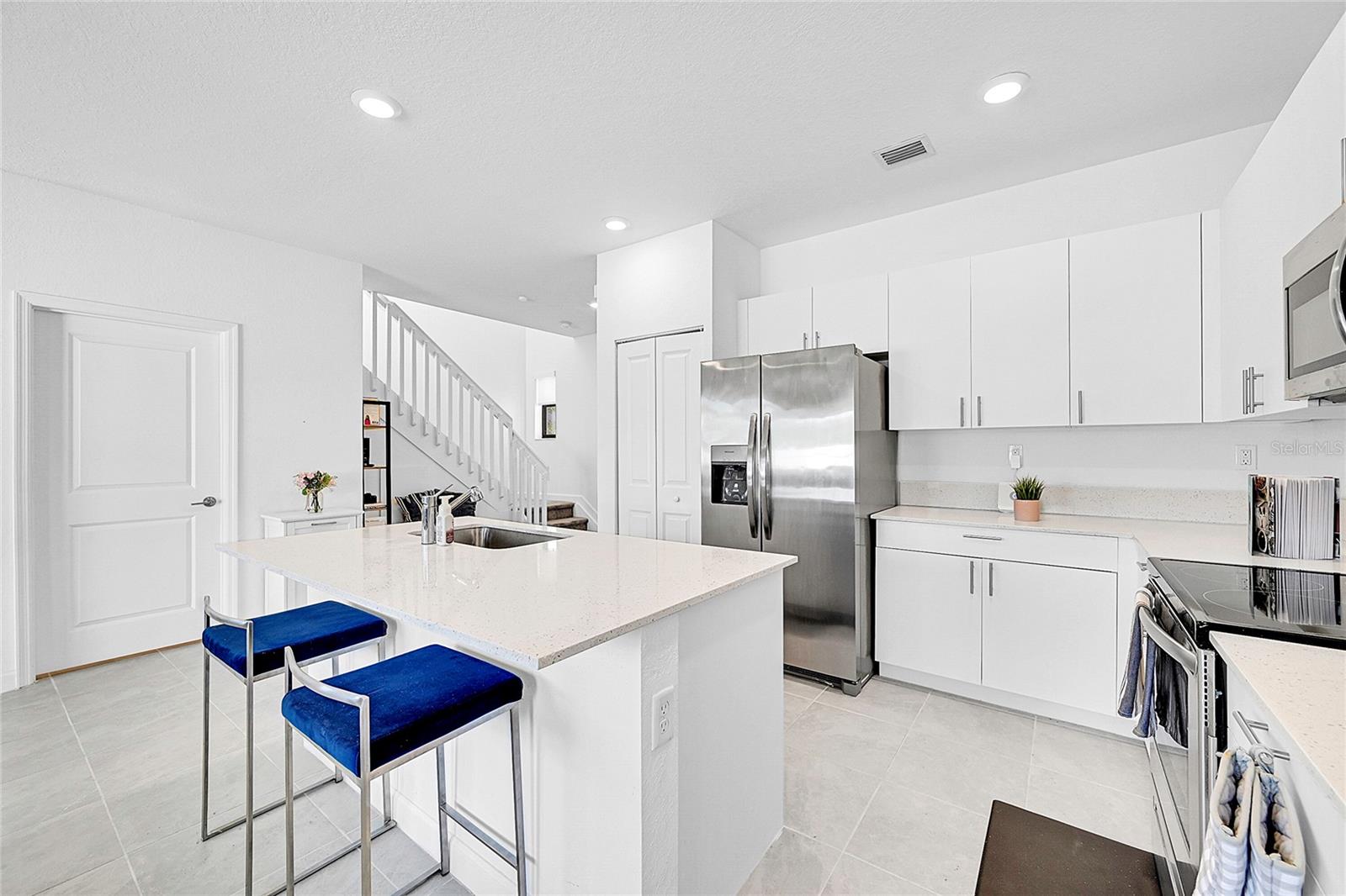 Image 12 of 38 For 20357 4th Path