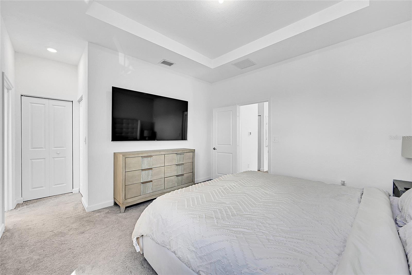 Image 16 of 38 For 20357 4th Path