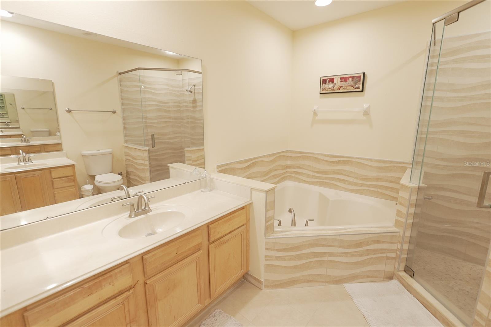 Image 17 of 36 For 2082 Chatham Place Drive