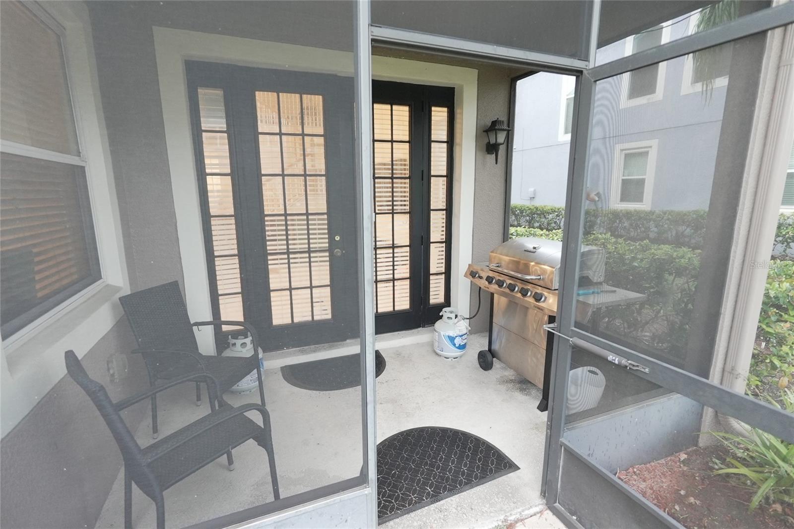 Image 29 of 36 For 2082 Chatham Place Drive