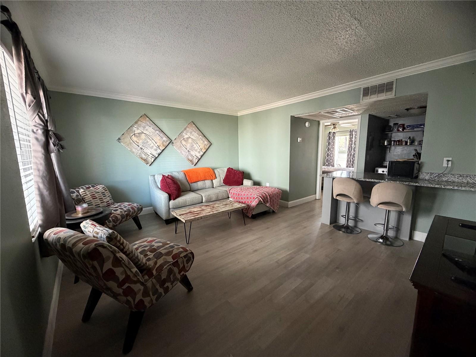 Image 9 of 9 For 145 Oyster Bay Circle 140