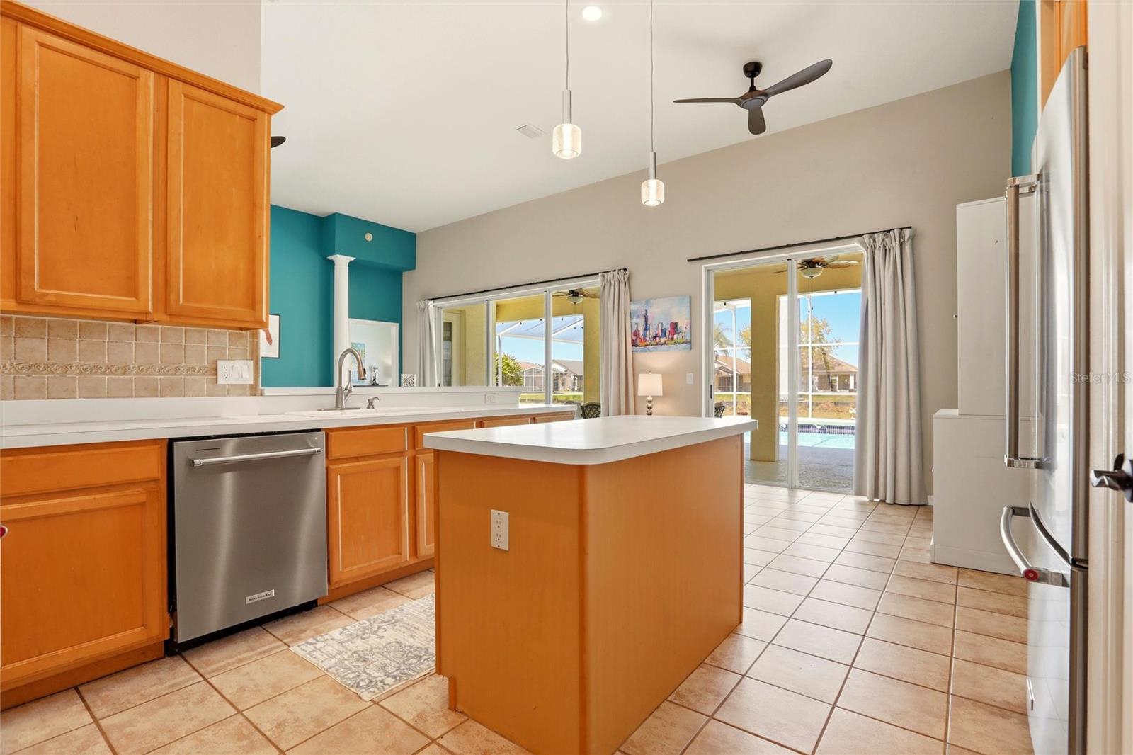 Image 15 of 48 For 4425 Shanewood Court