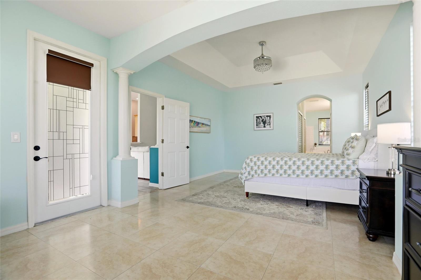 Image 18 of 48 For 4425 Shanewood Court