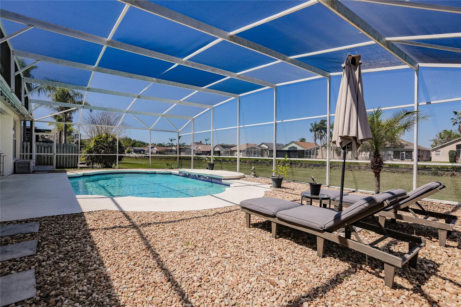 Image 40 of 48 For 4425 Shanewood Court