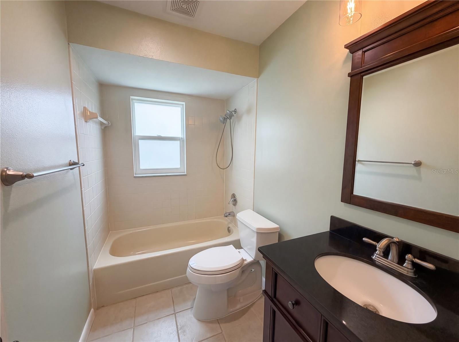 Image 18 of 28 For 1415 Sandalwood Drive