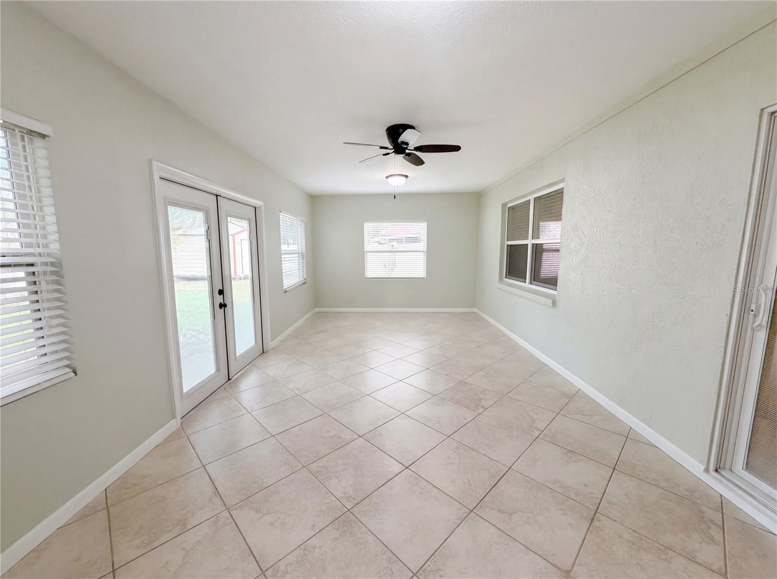 Image 24 of 28 For 1415 Sandalwood Drive