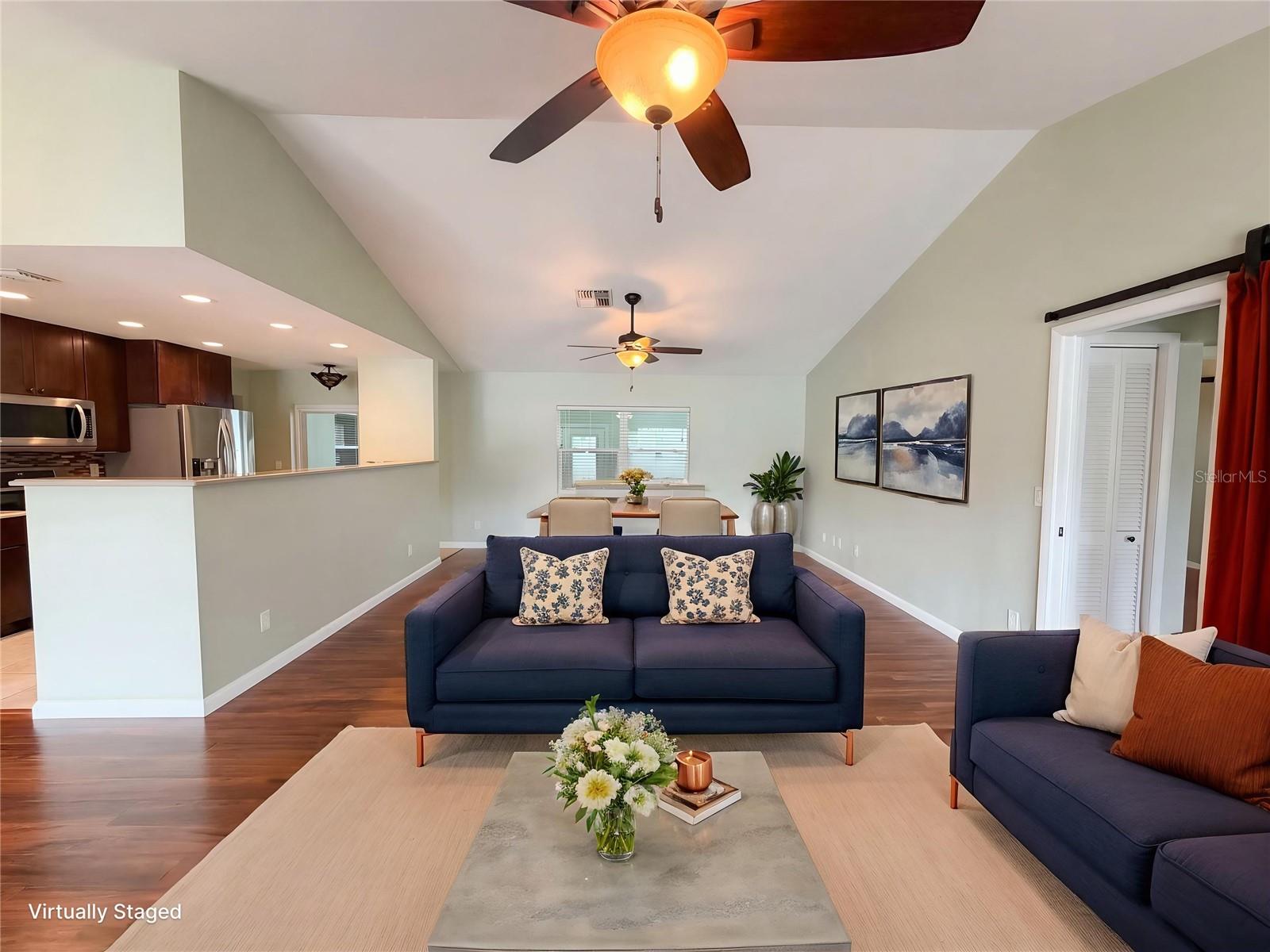 Image 4 of 28 For 1415 Sandalwood Drive