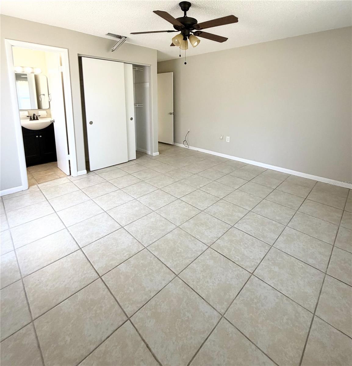 Image 14 of 18 For 709 Lewis Street