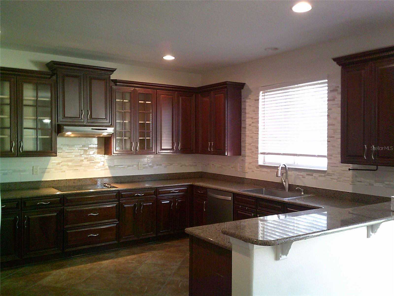 Image 11 of 37 For 3026 Anquilla Avenue