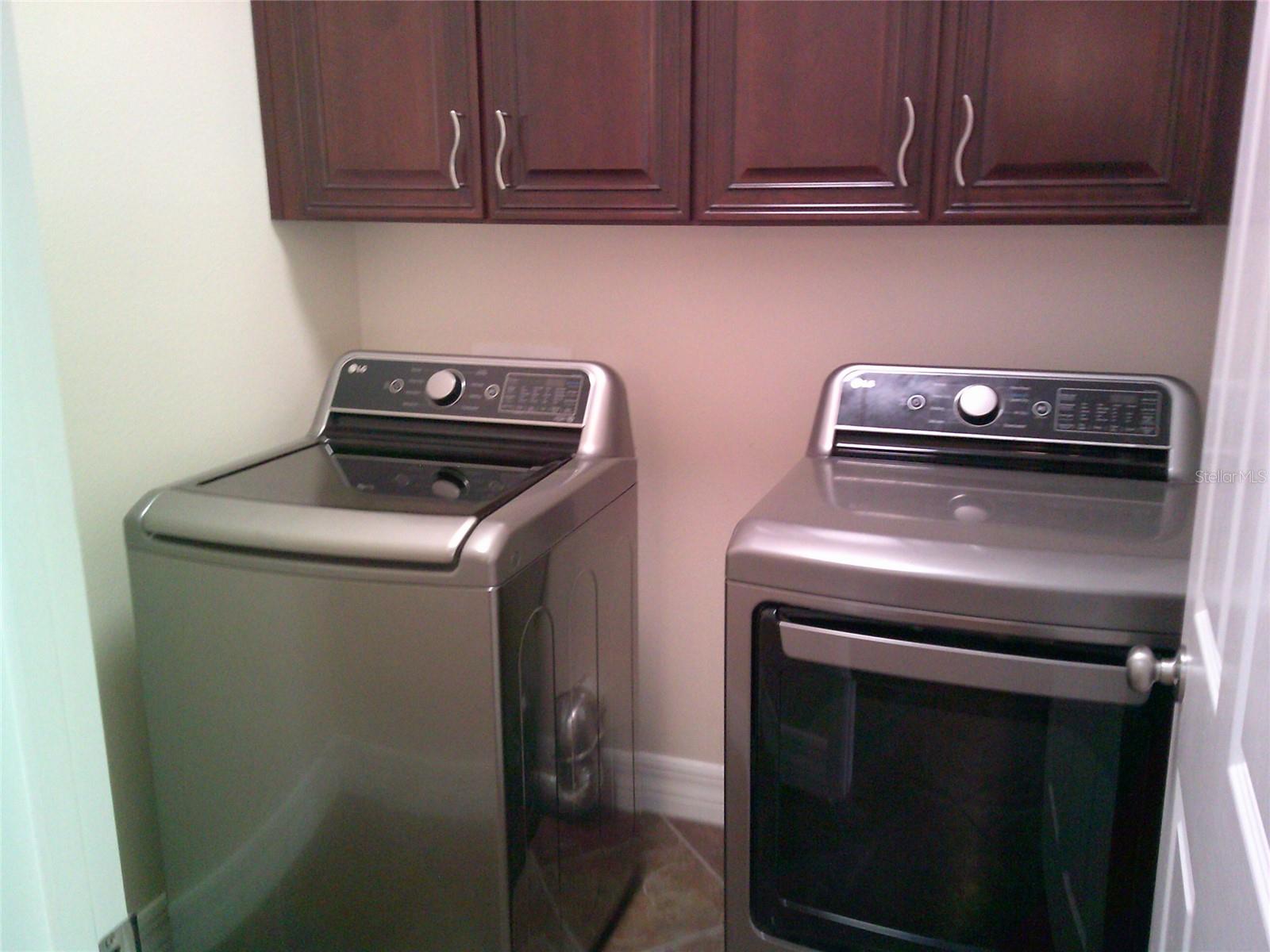 Image 14 of 37 For 3026 Anquilla Avenue