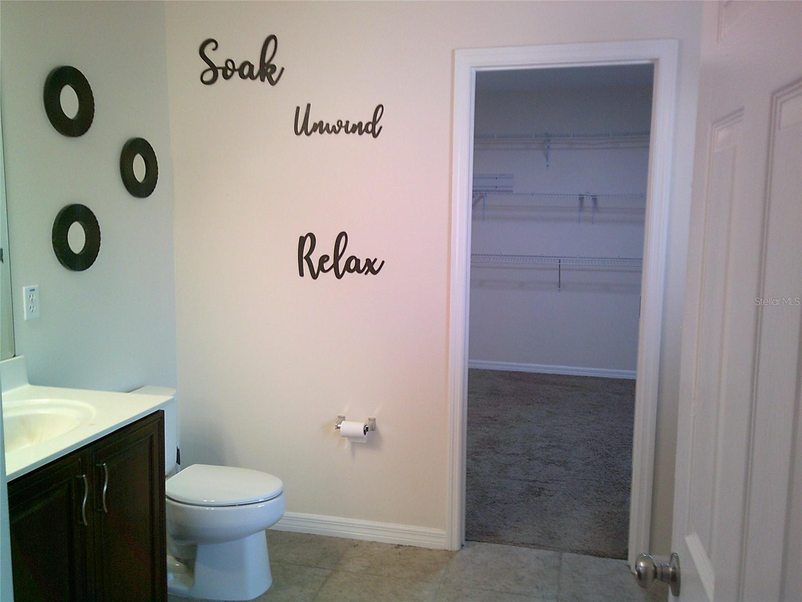 Image 21 of 37 For 3026 Anquilla Avenue