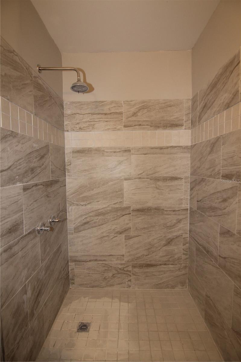 Image 10 of 21 For 466 Spring Drive