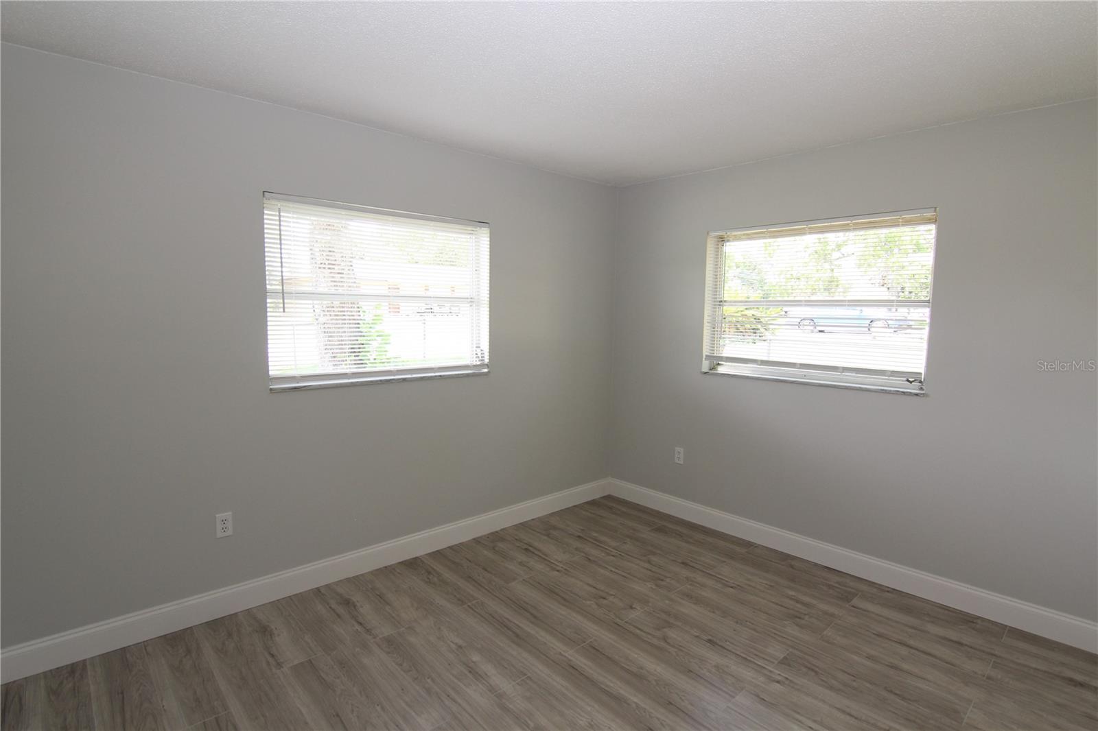 Image 14 of 21 For 466 Spring Drive