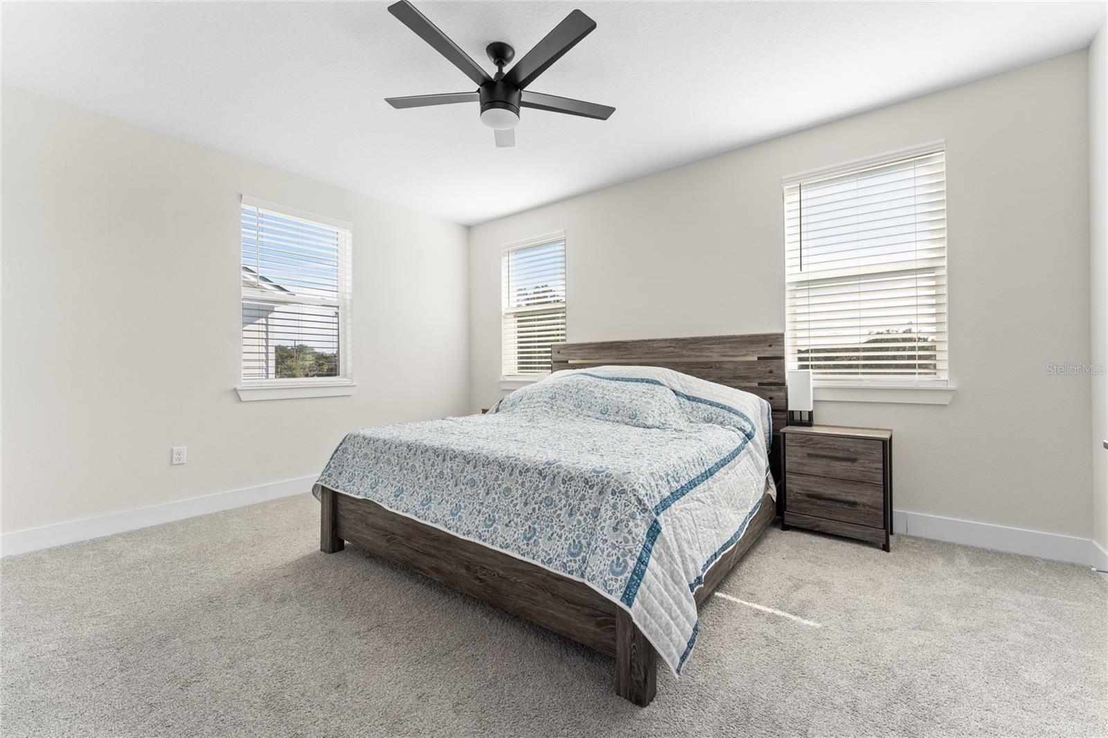 Image 17 of 32 For 1463 Brookdale Court