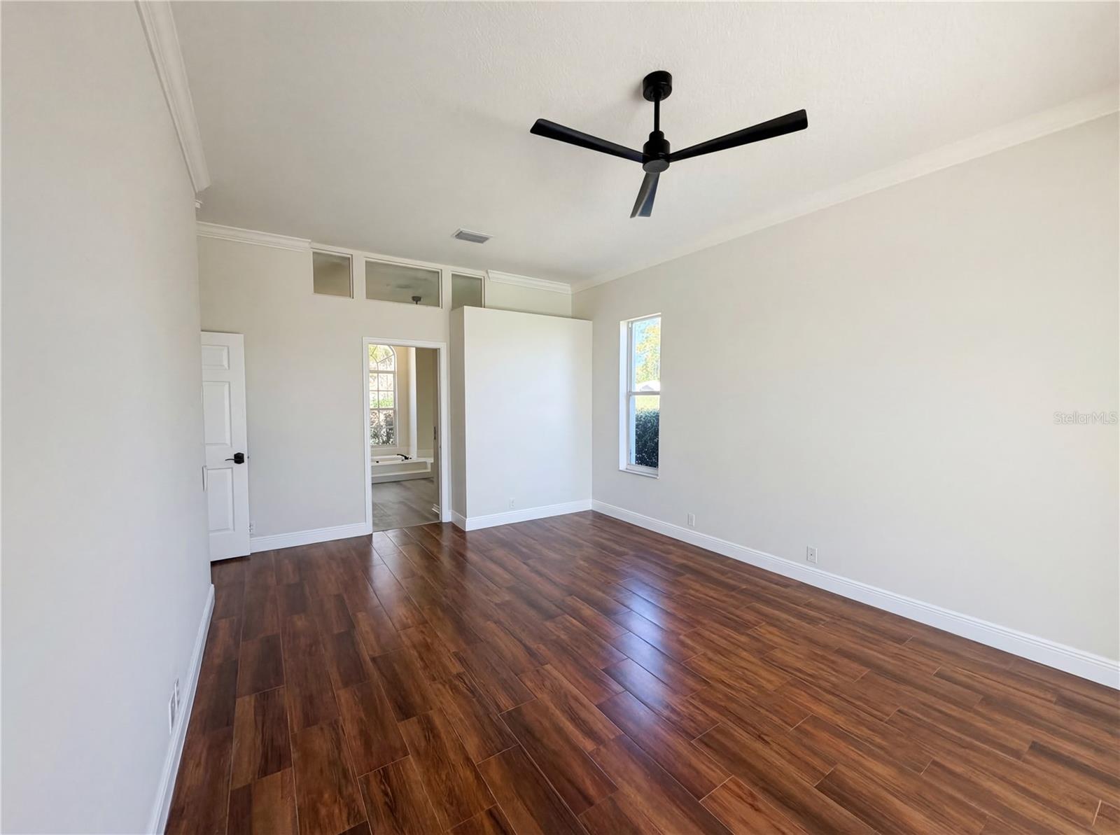 Image 16 of 23 For 5340 Saddleback Court