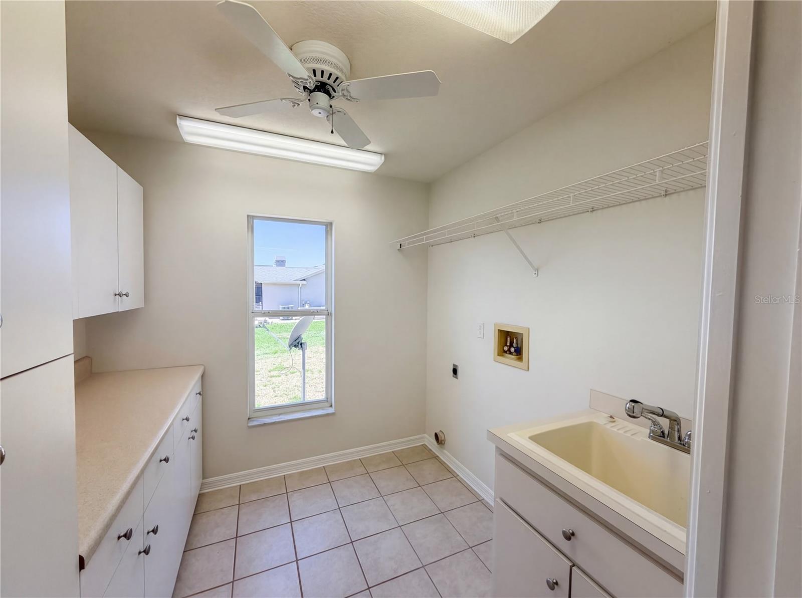 Image 17 of 23 For 5340 Saddleback Court